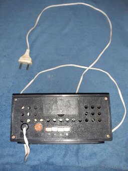 PRODÁM SSSR RÁDIA RETRO - 4
