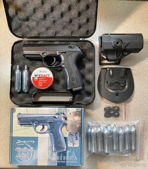Věrná replika pistole Beretta PX “STORM” - 4
