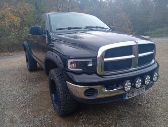 Dodge RAM 1500 4x4 - 4