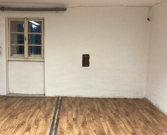 Pronájem nebytových - skladovacích prostor - 4