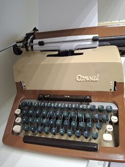 Consul psací stroj - 4