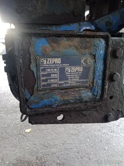 Hydraulické čelo ZEPRO 2500 kg - 4