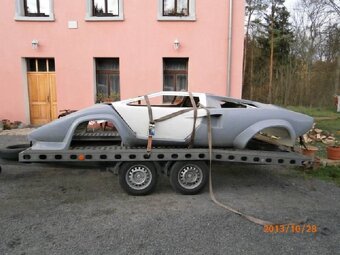 Laminátový skelet Lamborghini Countach. - 4