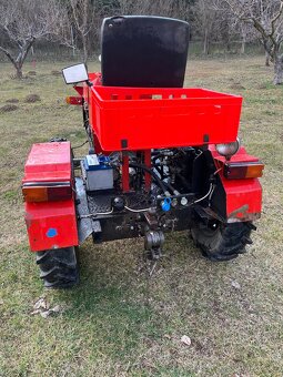 Malotraktor domácí výroby motor Škoda 1203 - 4