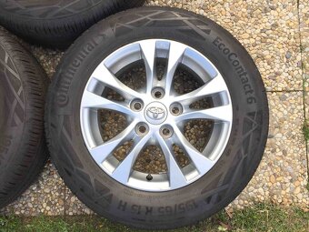 4ks letní alu kola Toyota 195/65/15 Continental 4x4mm - 4