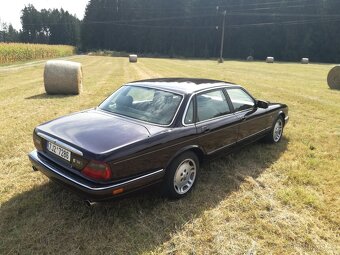 Jaguar XJ 6 x300 Morocco Red 3,2 šestiválec - 4