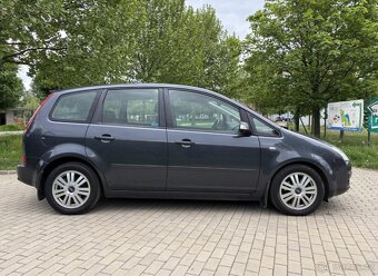 Ford C-Max 1.6i 85 kW Ghia - benzín - 4