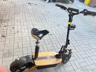 Elektrická koloběžka Nitro scooter - 4
