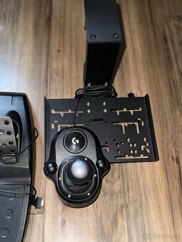 Logitech volant pedály a řadící páka G920 - 4