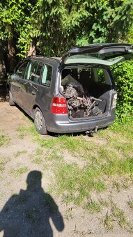 VW TOURAN 1.6 FSI 2005 DÍLY - 4