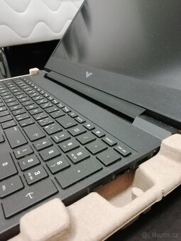HP Victus i5 12th RTX 3050 4 Gb 16gb RAM 512 SSD - 4