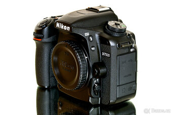Nikon D7500 30 tis expozic TOP STAV - 4