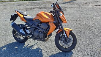 Kawasaki Z750 - 4