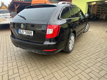 Škoda Superb 2 2.0 TDI. 2010 KOMBI - 4