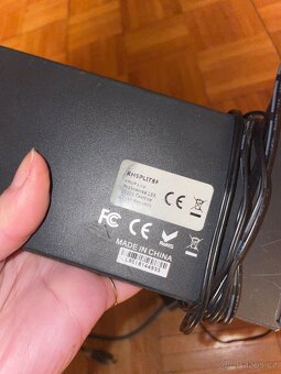 1x8 HDMI splitter 4K x 2K UHD - 4