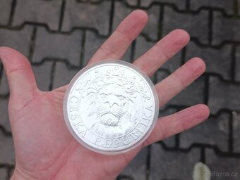 Stříbrná 10 oz investiční mince Český lev 2022 stand, 311gr. - 4