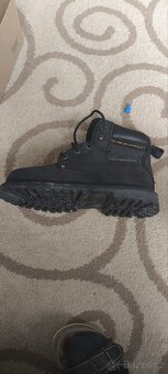 Prodám pracovní obuv (nenošené) - 4