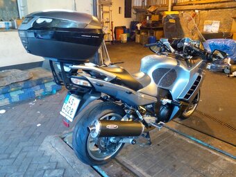 Kawasaki GTR 1400 - 4