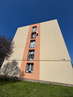 Prodej bytu 2+kk s balkonem (38m2), Sezimovo Ústí II - ul. D - 4