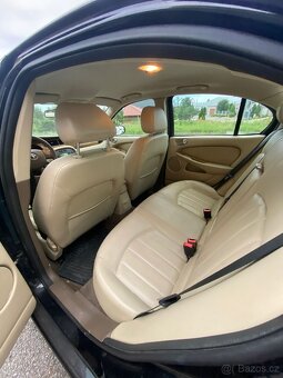 Jaguar X-Type 2.0D (2007) – 270 000 km – cena k jednání
- 4