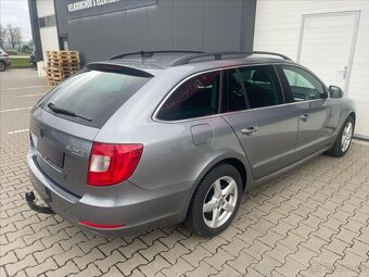 Škoda Superb 1,6 TDi combi II GreenLine (2012) - 4