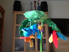 Kolotoč na postýlku Fisher-Price - 4