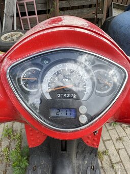 125ccm , automat. Po STK. Plně funkční po servisu. - 4