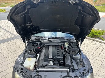 Bmw z3 3.0i facelift manual - 4