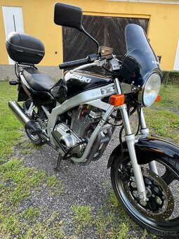 Suzuki GS 500 - 4