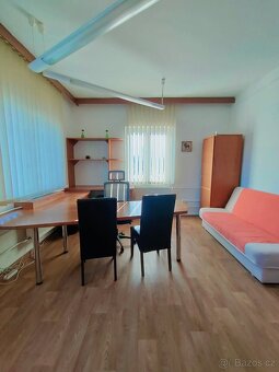 Pronájem kanceláře 18 m² s parkováním v Šumperku - 4