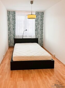 Podnájem zařízeného pokoje (12 m2), ul. Batličkova, Praha 8 - 4