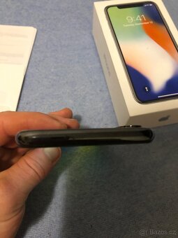 iPhone - 4