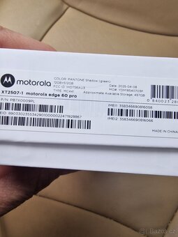 Motorola Edge 60 Pro 12GB/512GB - 4