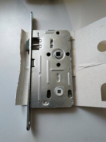 Zadlabací WC zámek - FAB 190/140, levý - 4