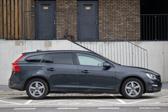 Volvo V60 A/T 84kW - 4