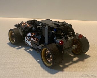 Lego Technic 42046 únikové závodní auto - 4