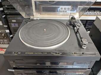 gramofon Technics, Telefunken - 4