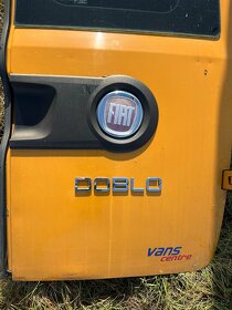 Fiat DOBLO - OPEL COMBO ZADNI DVERE - 4
