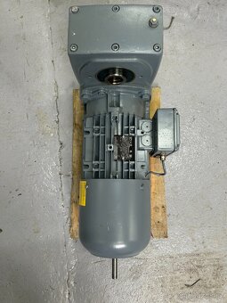 Elektro Motor NORD - 4