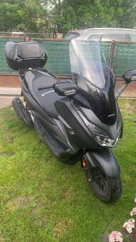 Honda Forza 125 - 4