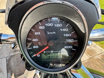 Suzuki Intruder M800, rv 07, 19000 km - 4