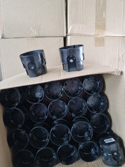 400x hluboká elektro krabičky 68mm PC: 24,- - 4
