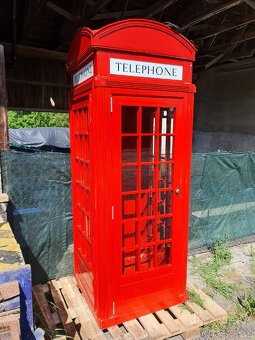 Replika telefonní budky London - 4