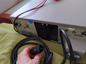 HP 6812A - programovatelný AC zdroj - 4