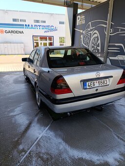 W202 250 td - 4