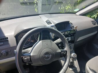 Opel Zafira 1.8 benzín - 4