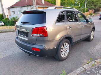 Kia Sorento 2.2 CRDI 145Kw Spirit 4x4 r.v.2012 - 4