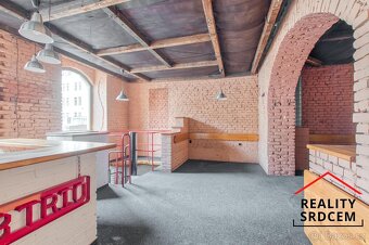Pronájem komerčního prostoru, 212 m2, ul. Pobialova, Ostrava - 4