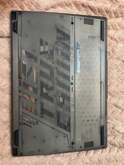 MSI Cyborg 15 B12V(RTX 4060 8gb, i5-12450H,SSD 1000,RAM-16gb - 4