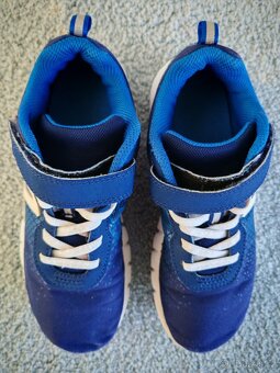 Lehké sportovní tenisky Decathlon vel. 34 - 4